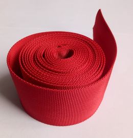 Red Polyester Anyaman Anyaman Anyaman Tekstil Untuk Mesin Industri Berat